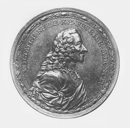 Voltairen medaljonki, noin 1770
